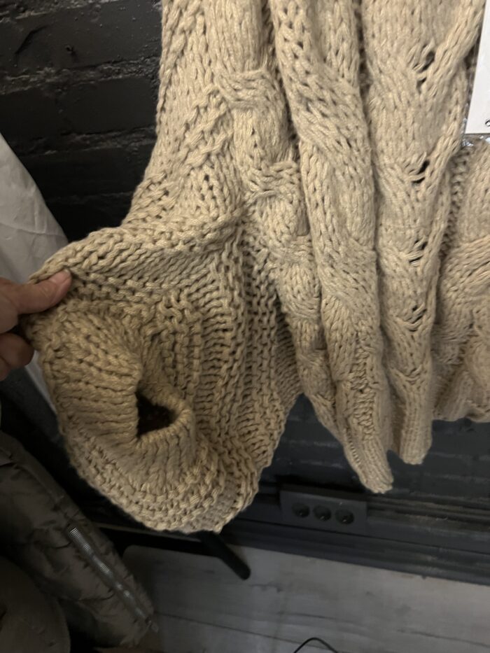 Knit sweater - Image 2