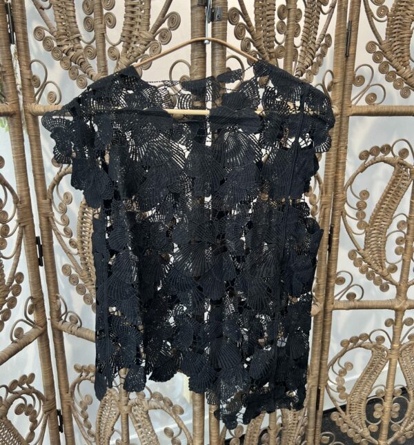Sample Sale Lace top Black
