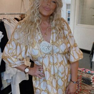 DRESS WITH PRINT