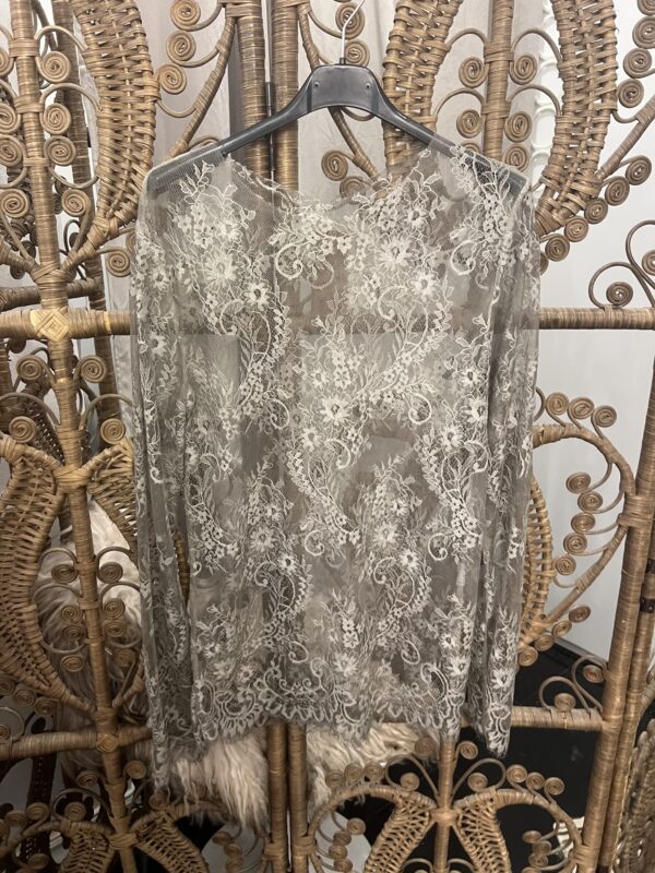 A Sample Sale lace blouse , 1 left