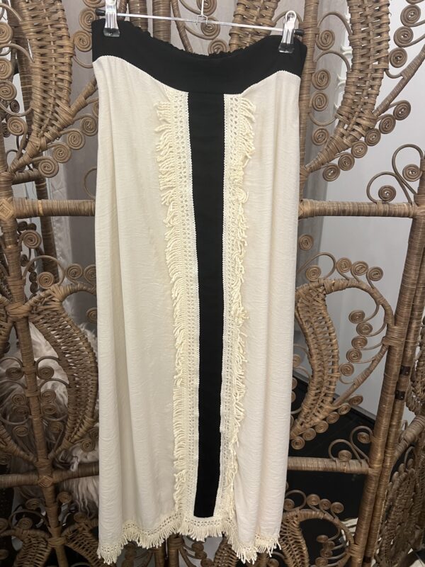 A Sample Sale nice set, 1 left - Image 2