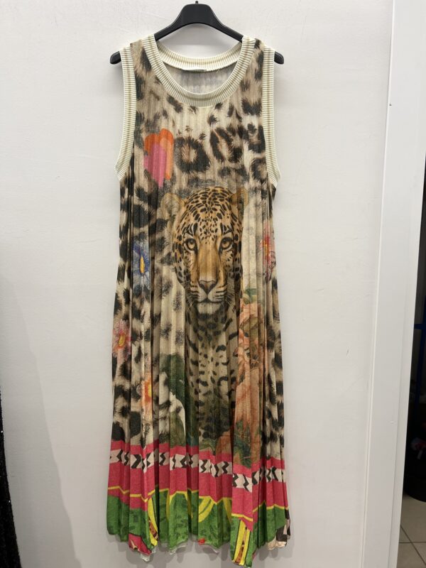 1 Sample Sale dress , 2 left