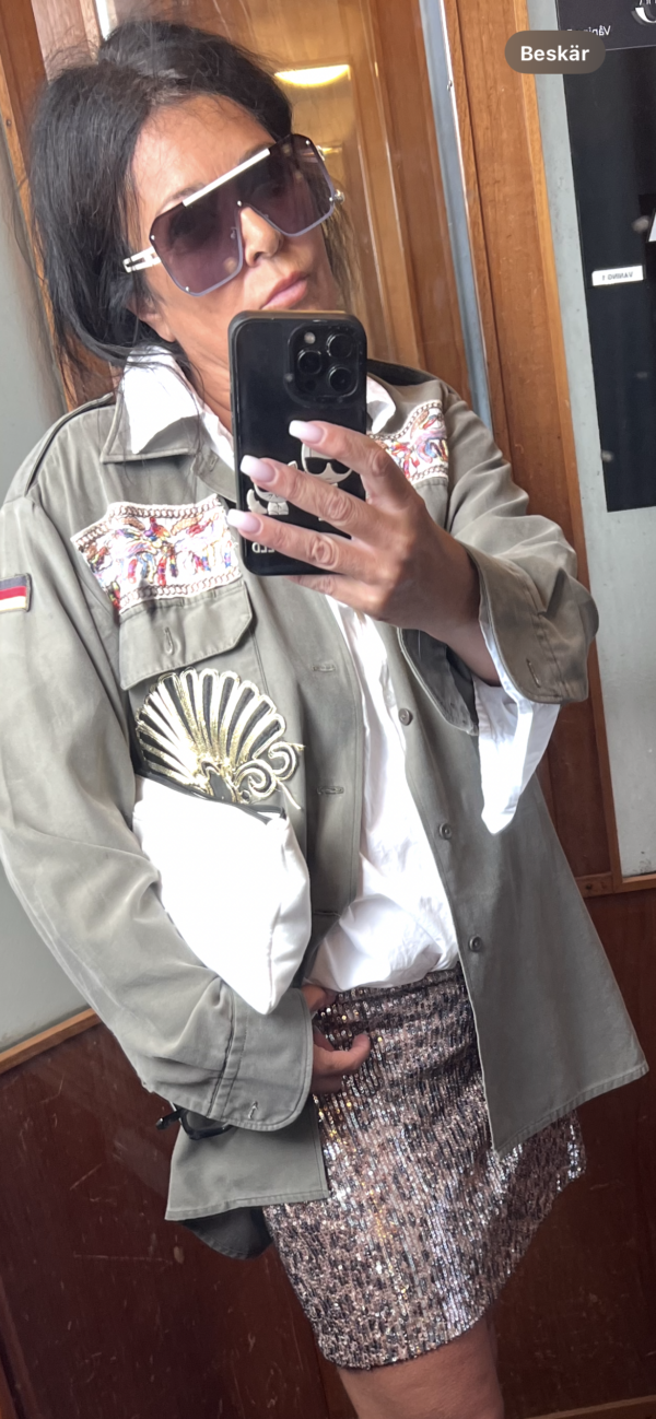 NIKKA outfit
