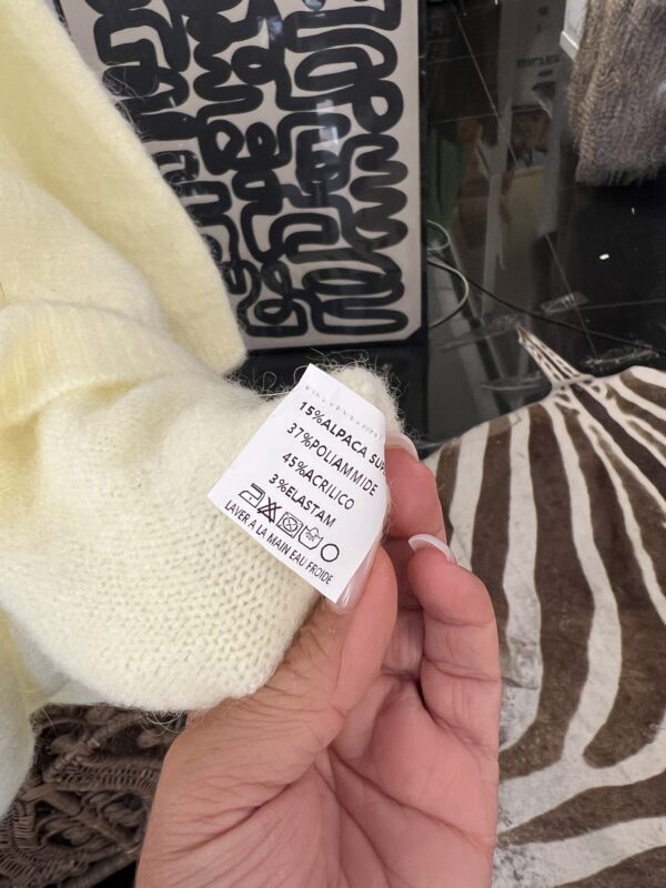 1 A Sample Sale ALPACKA 52%, 1 left - Image 2