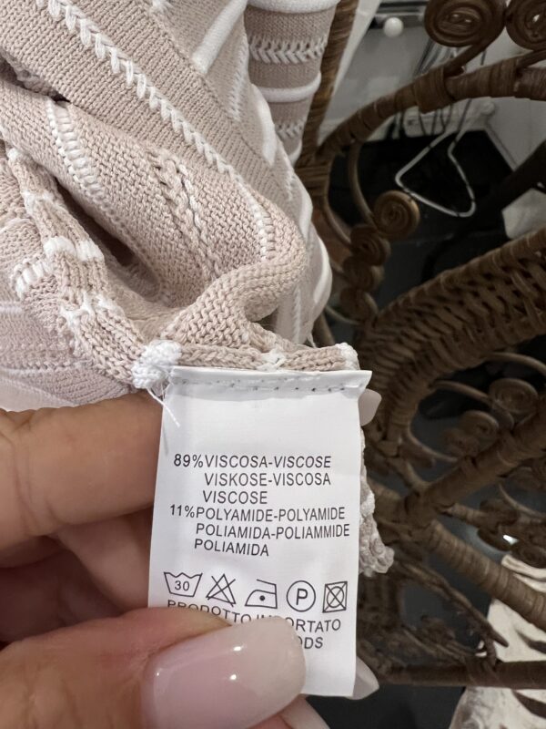1 A Sample Sale - Image 2