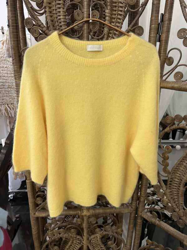 1 A Sample Sale ALPACKA ,1 left