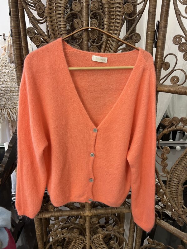 1 A Sample Sale ALPACKA ,1 left
