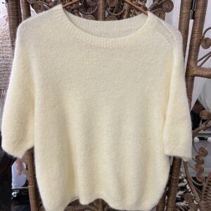 1 A Sample Sale ALPACKA ,1 left
