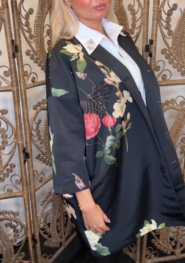 FLOWER COAT