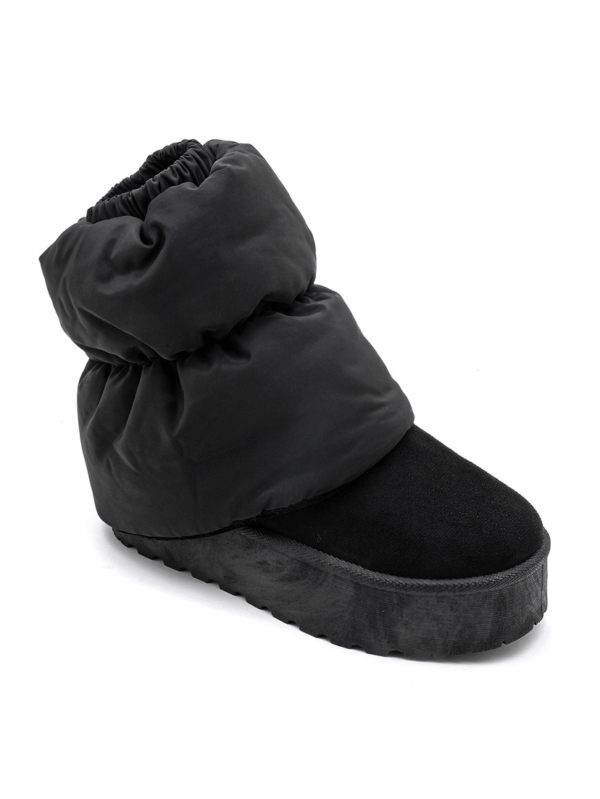 RIA boots