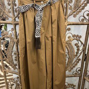 NEW sample sale 12/10 ,  1 left