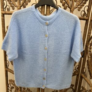 NEW sample sale 12/10 ,  3 left