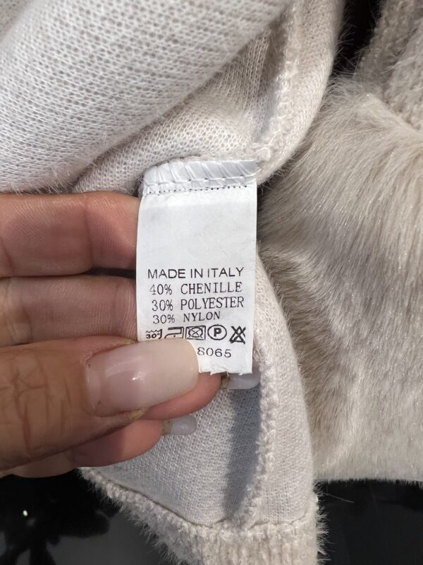 NEW sample sale 12/10 ,  1 left - Image 2