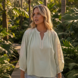 Amanda blouse with brodery