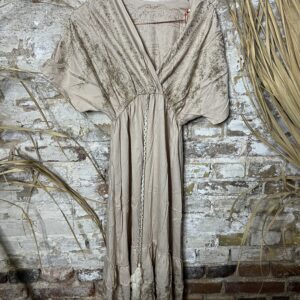 SAMPLE SALE