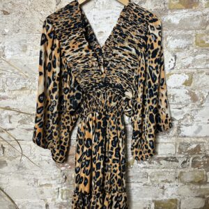 SAMPLE SALE