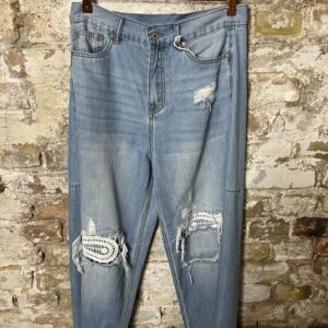 SAMPLE SALE